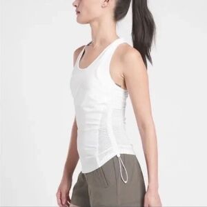 Athleta Yosemite Tank Top in Bright White Size XS
